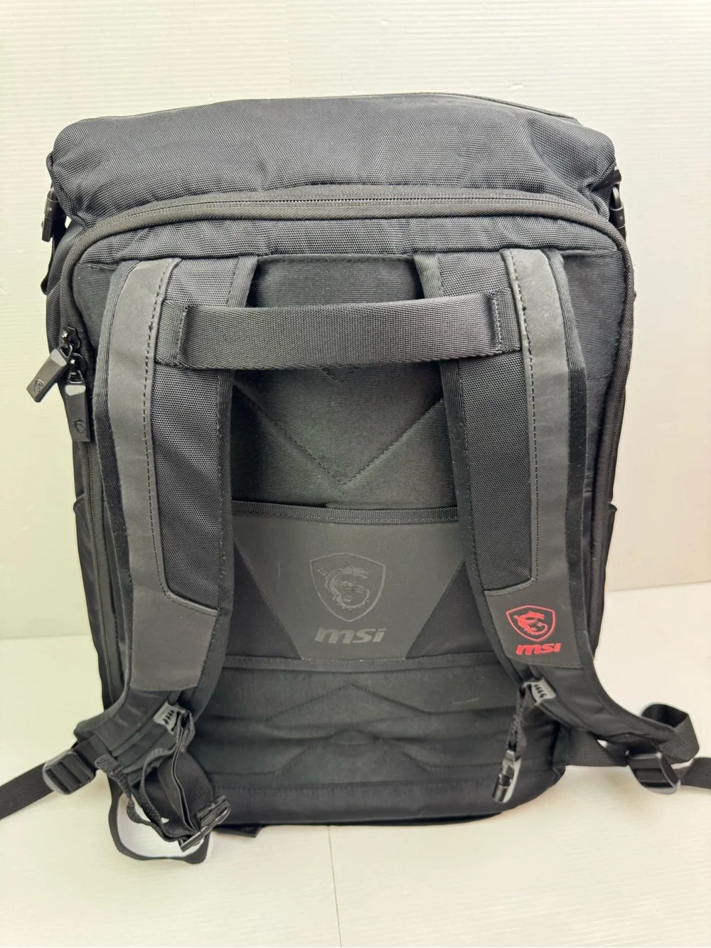 MSI Urban Raider Backpack True Gaming 17